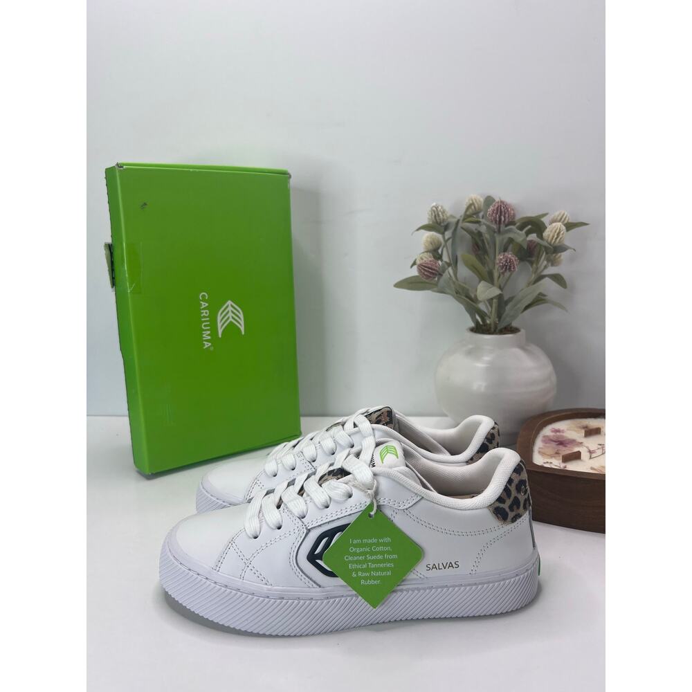 Cariuma Salvas Casual Leather Sneaker White/Leopard Print Heel Women's 7.5 NWB - Picture 3 of 9